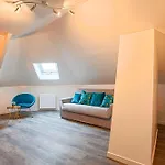 - Quartier Des Docks Au Calme - T3 Entierement Renove
