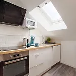 - Quartier Des Docks Au Calme - T3 Entièrement Rénové Appartamento *