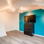 Appartamento - Quartier Des Docks Au Calme - T3 Entièrement Rénové