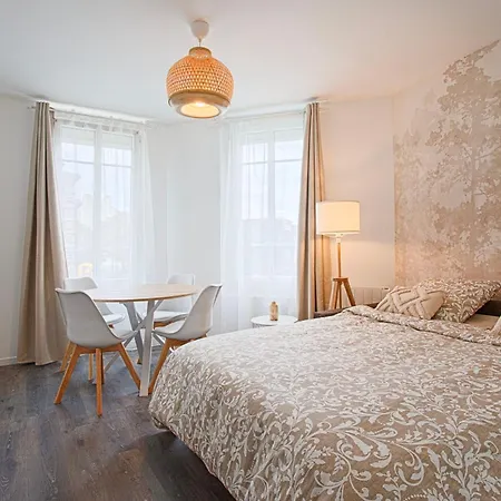 Appartamento - Quartier Des Docks Au Calme - T3 Entièrement Rénové *