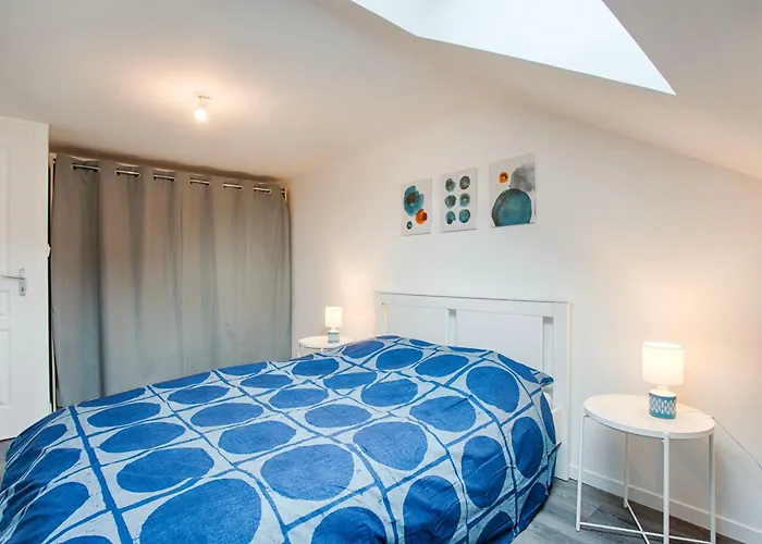 Appartement - Quartier Des Docks Au Calme - T3 Entièrement Rénové Le Havre