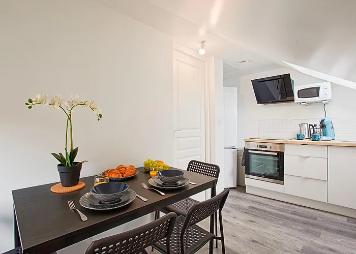 - Quartier Des Docks Au Calme - T3 Entièrement Rénové Appartement Le Havre