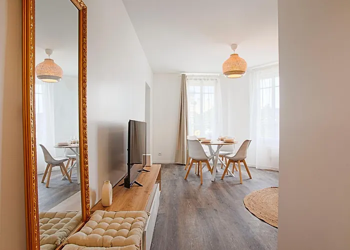 - Quartier Des Docks Au Calme - T3 Entièrement Rénové * Le Havre