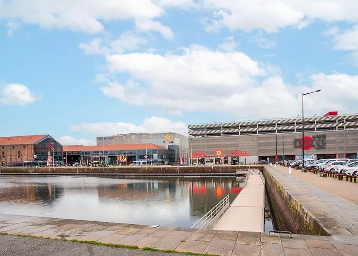 - Quartier Des Docks Au Calme - T3 Entièrement Rénové